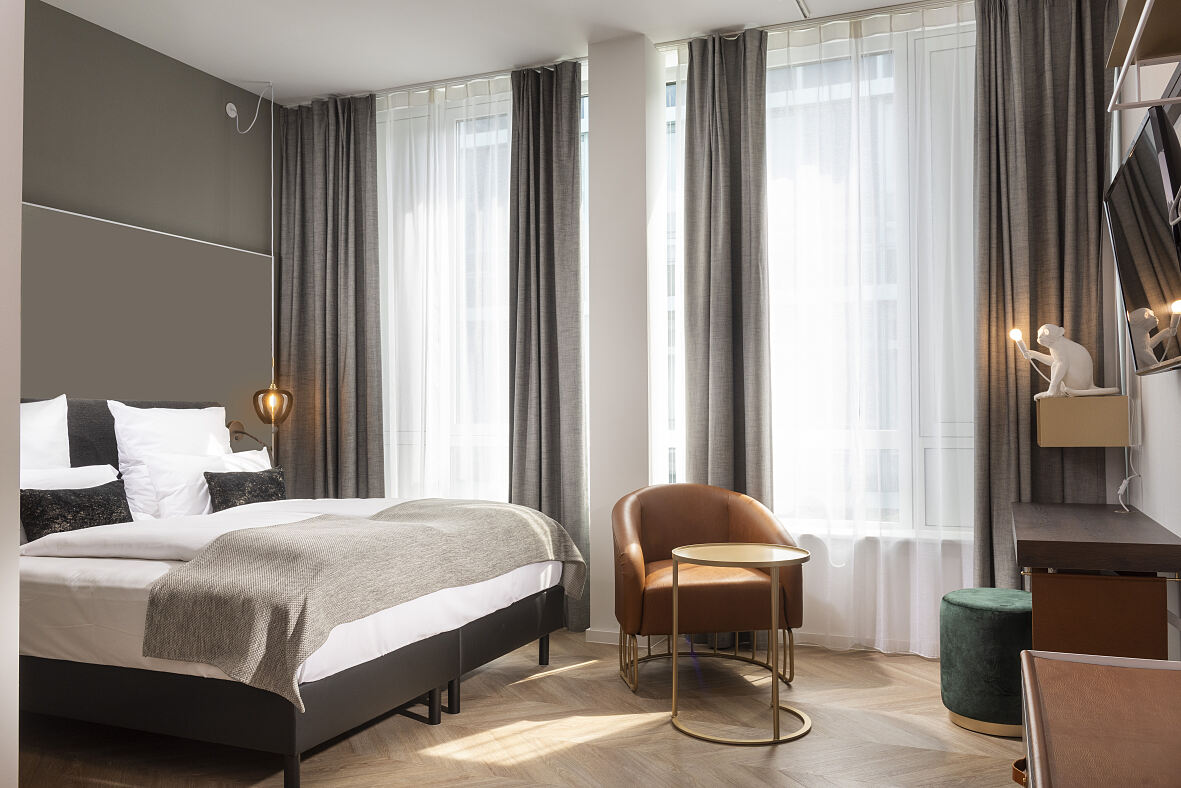 Flightgate Munich Airport Hotel, a member of Radisson Individuals, Deluxe Room